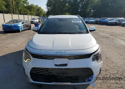 2024 Kia Niro Wind z USA, uszkodzony, nr VIN KNDCR3L14R5122255